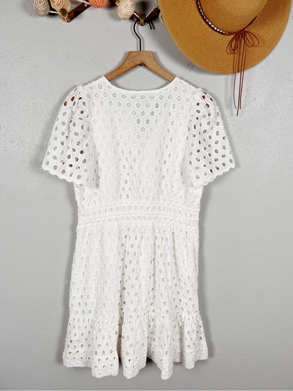 NWT Quince Organic Cotton Eyelet Mini Tiered Dress White Size Large - Picture 4 of 9